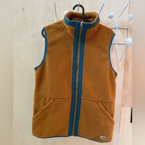 NWT - The North Face Carbondale Vest